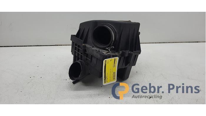 Begagnade Luftfilterhus Opel Corsa E 1.3 CDTi 16V ecoFLEX Pris € 50,00 Marginaltabell erbjuds av Autorec. Gebr. Prins b.v.
