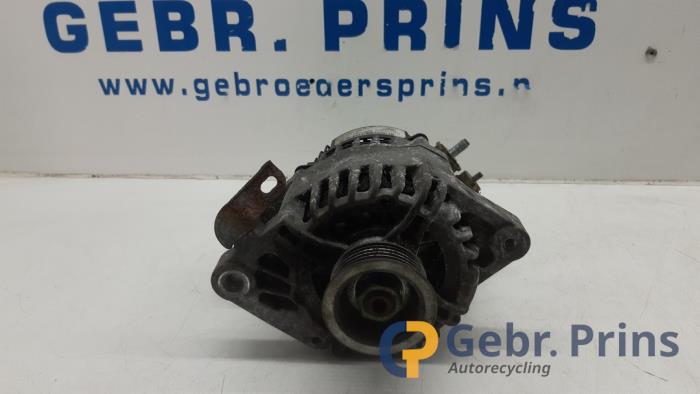 Begagnade Dynamo Peugeot 107 1.0 12V Pris € 40,00 Marginaltabell erbjuds av Autorec. Gebr. Prins b.v.