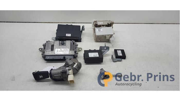 Used Ignition lock + computer Peugeot 108 1.0 12V VVT-i Price € 150,00 Margin scheme offered by Autorec. Gebr. Prins b.v.