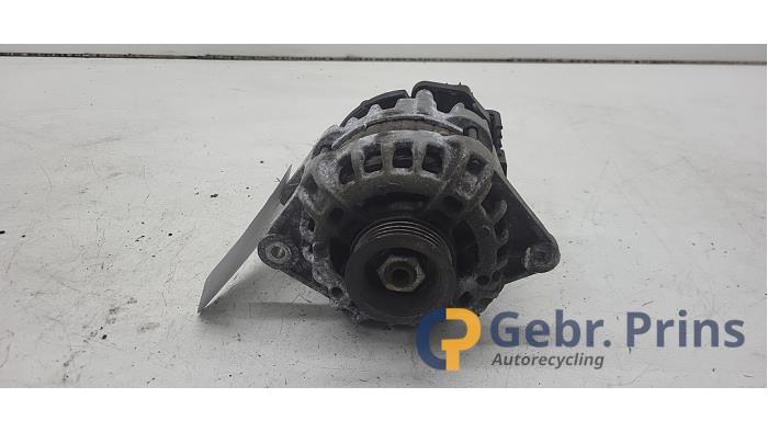 Usagé Dynamo Hyundai i10 (F5) 1.1i 12V Prix € 35,00 Règlement à la marge proposé par Autorec. Gebr. Prins b.v.
