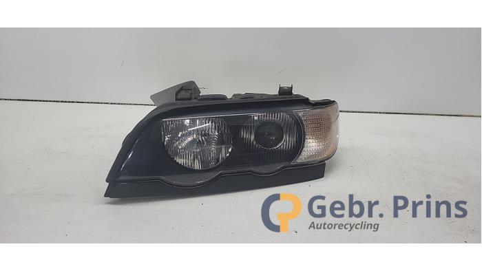 Usados Faro izquierda BMW X5 (E53) 3.0 24V Precio € 175,00 Norma de margen ofrecido por Autorec. Gebr. Prins b.v.