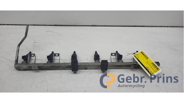Usagé Système d'injection BMW X5 (E53) 3.0 24V Prix € 50,00 Règlement à la marge proposé par Autorec. Gebr. Prins b.v.