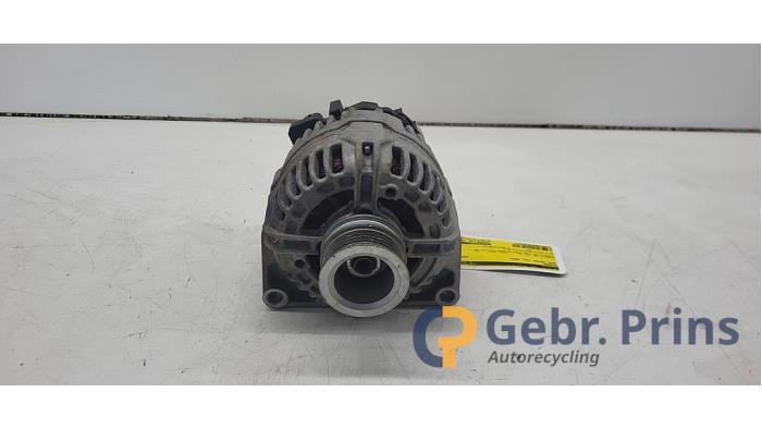 Begagnade Dynamo Opel Astra H (L48) 1.6 16V Pris € 35,00 Marginaltabell erbjuds av Autorec. Gebr. Prins b.v.