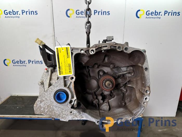 Gebrauchte Getriebe Renault Clio III (BR/CR) 1.2 16V Tce Preis € 200,00 Margenregelung angeboten von Autorec. Gebr. Prins b.v.