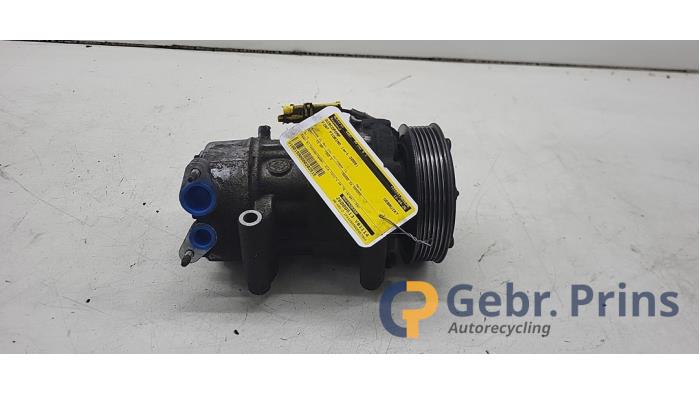 Usagé Pompe clim Fiat Fiorino (225) 1.4 Prix € 60,00 Règlement à la marge proposé par Autorec. Gebr. Prins b.v.