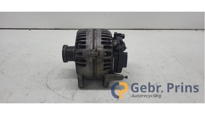 Dynamo van een Volkswagen Golf VI Variant (AJ5/1KA) 1.2 TSI BlueMotion 2011