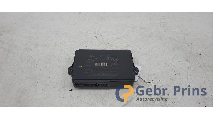 Używane Modul keyless vehicle Landrover Range Rover Evoque (LVJ/LVS) 2.2 TD4 16V Cena € 40,00 Procedura marży oferowane przez Autorec. Gebr. Prins b.v.