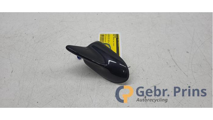Gebrauchte Antenne Opel Astra K 1.0 Turbo 12V Preis € 30,00 Margenregelung angeboten von Autorec. Gebr. Prins b.v.