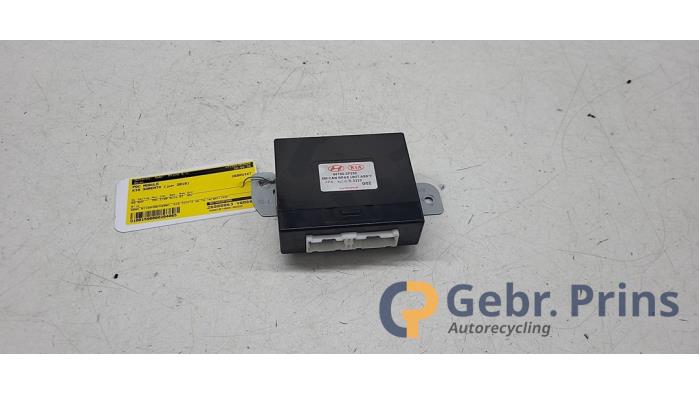 Begagnade PDC-modul Kia Sorento II (XM) 2.2 CRDi 16V VGT 4x2 Pris € 40,00 Marginaltabell erbjuds av Autorec. Gebr. Prins b.v.