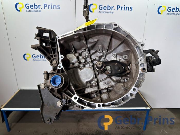 Gebrauchte Getriebe Peugeot 208 I (CA/CC/CK/CL) 1.2 Vti 12V PureTech 82 Preis € 350,00 Margenregelung angeboten von Autorec. Gebr. Prins b.v.