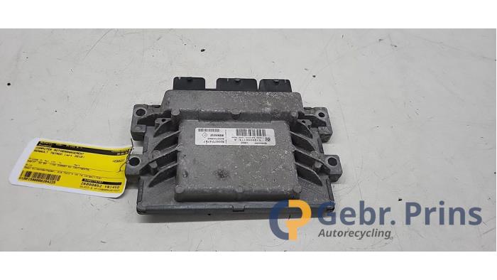 Used Engine management computer Renault Twingo II (CN) 1.2 16V Price € 50,00 Margin scheme offered by Autorec. Gebr. Prins b.v.