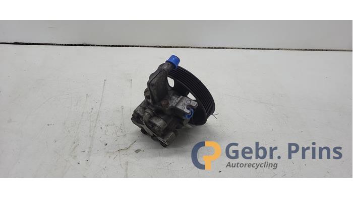 Usagé Pompe de direction Kia Sorento II (XM) 2.2 CRDi 16V VGT 4x2 Prix € 75,00 Règlement à la marge proposé par Autorec. Gebr. Prins b.v.