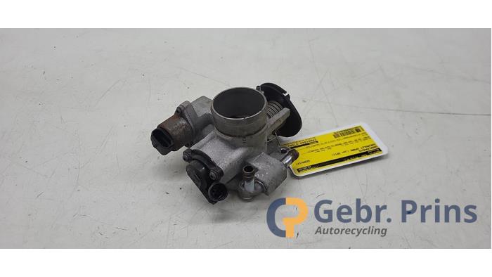 Gebrauchte Drosselklappengehäuse Chevrolet Spark (M300) 1.0 16V Bifuel Preis € 40,00 Margenregelung angeboten von Autorec. Gebr. Prins b.v.