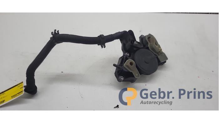 Usagé Ventilation carter Audi A4 Avant (B8) 1.8 TFSI 16V Prix € 30,00 Règlement à la marge proposé par Autorec. Gebr. Prins b.v.