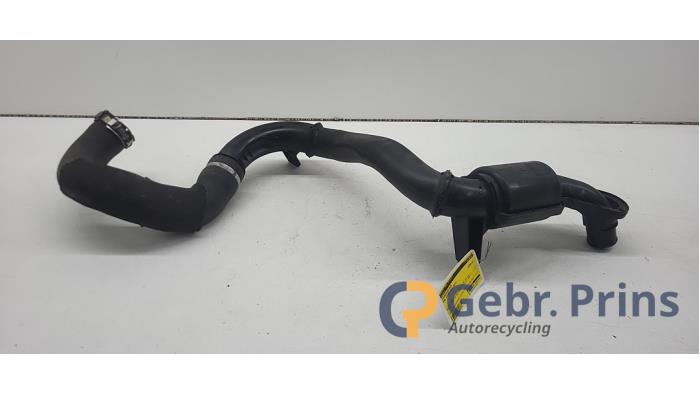 Gebrauchte Intercooler Rohr Opel Vivaro 2.0 CDTI 16V Preis € 42,35 Mit Mehrwertsteuer angeboten von Autorec. Gebr. Prins b.v.