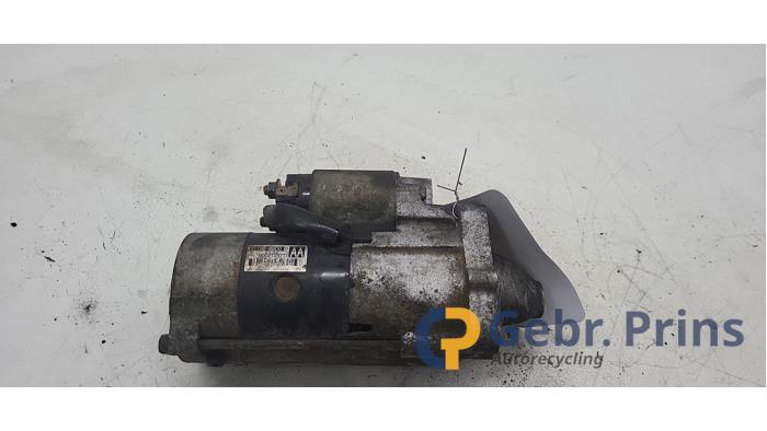 Gebrauchte Anlasser Suzuki Grand Vitara I (FT/GT/HT) 2.0 TDi II Preis € 30,00 Margenregelung angeboten von Autorec. Gebr. Prins b.v.