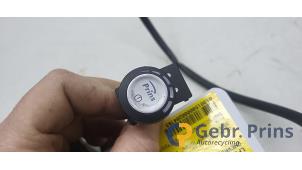 Przelacznik LPG z Chevrolet Spark (M300) 1.0 16V Bifuel 2011