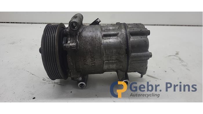 Gebrauchte Klimapumpe Peugeot 206+ (2L/M) 1.1 XR,XS Preis € 50,00 Margenregelung angeboten von Autorec. Gebr. Prins b.v.