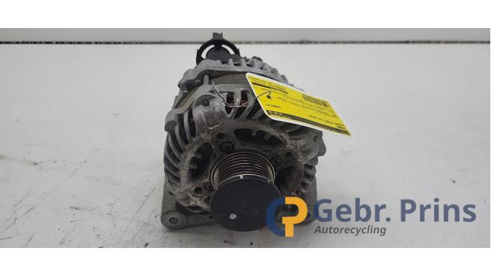 Usagé Dynamo Nissan Micra (K14) 0.9 IG-T 12V Prix € 75,00 Règlement à la marge proposé par Autorec. Gebr. Prins b.v.