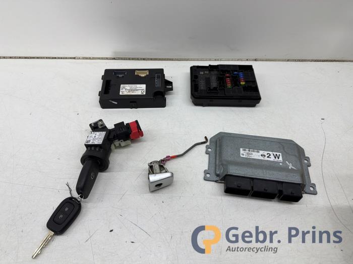 Used Ignition lock + computer Nissan Micra (K14) 0.9 IG-T 12V Price € 225,00 Margin scheme offered by Autorec. Gebr. Prins b.v.