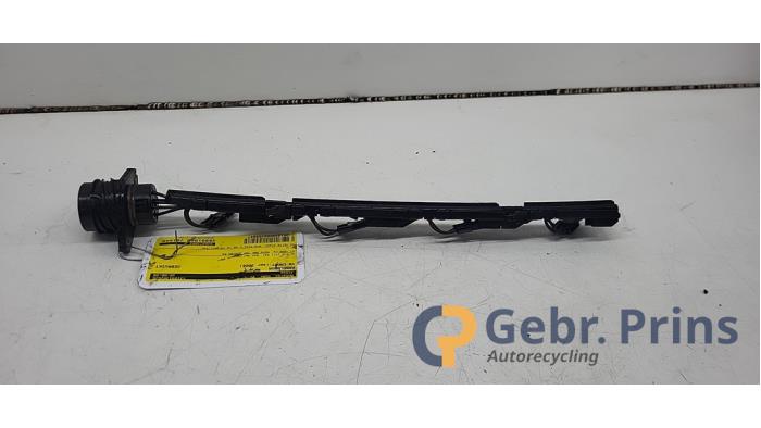 Gebrauchte Kabelbaum Volkswagen Caddy Combi III (2KB,2KJ) 1.9 TDI Preis € 30,00 Margenregelung angeboten von Autorec. Gebr. Prins b.v.
