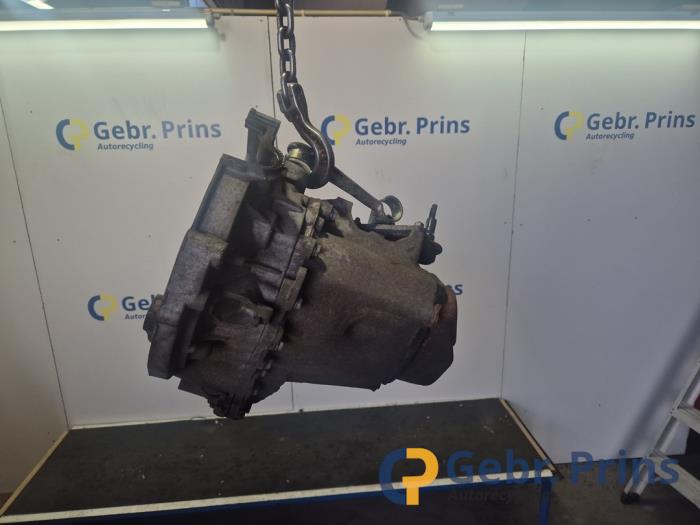 Gebrauchte Getriebe Peugeot 206+ (2L/M) 1.4 XS Preis € 250,00 Margenregelung angeboten von Autorec. Gebr. Prins b.v.