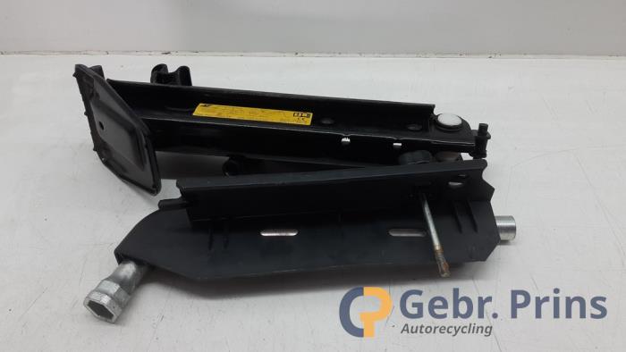 Wheel nut wrench