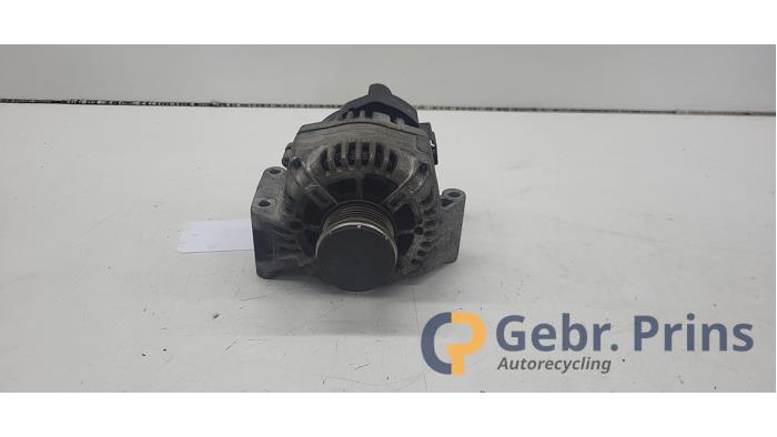 Begagnade Dynamo Fiat Grande Punto (199) 1.3 JTD Multijet 16V 85 Actual Pris € 40,00 Marginaltabell erbjuds av Autorec. Gebr. Prins b.v.