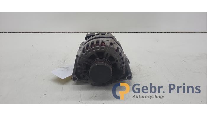 Gebrauchte Dynamo Opel Adam 1.2 16V Preis € 50,00 Margenregelung angeboten von Autorec. Gebr. Prins b.v.