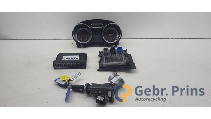Used Ignition lock + computer Opel Adam 1.2 16V Price € 300,00 Margin scheme offered by Autorec. Gebr. Prins b.v.