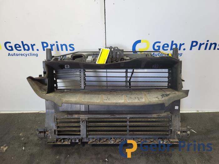 Używane Panel przedni Ford Transit Courier 1.5 TDCi 75 Cena € 121,00 Z VAT oferowane przez Autorec. Gebr. Prins b.v.