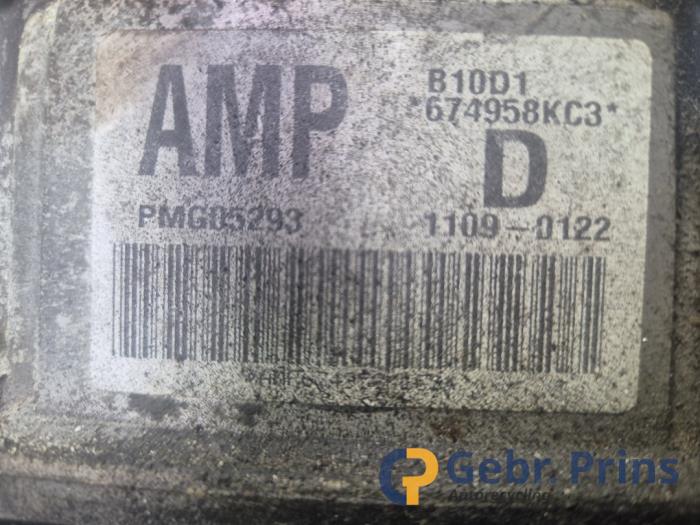Motor van een Chevrolet Spark (M300) 1.0 16V Bifuel 2012