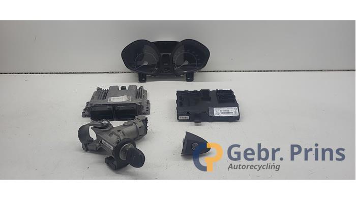 Used Ignition lock + computer Ford Transit Courier 1.5 TDCi 75 Price € 242,00 Inclusive VAT offered by Autorec. Gebr. Prins b.v.
