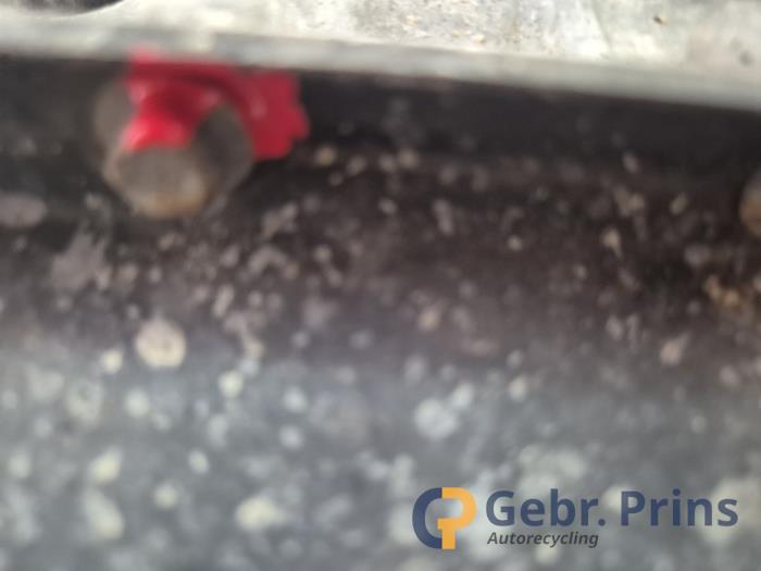 Engine from a Peugeot Partner (GC/GF/GG/GJ/GK) 1.6 HDI 75 Phase 1 2013