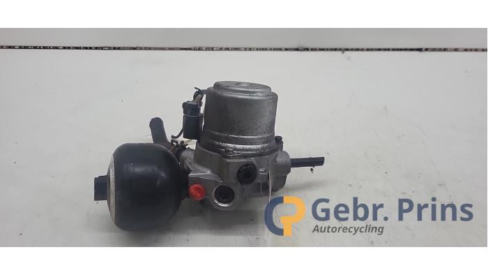 Usagé Servo frein Honda Civic (FA/FD) 1.3 Hybrid Prix € 75,00 Règlement à la marge proposé par Autorec. Gebr. Prins b.v.