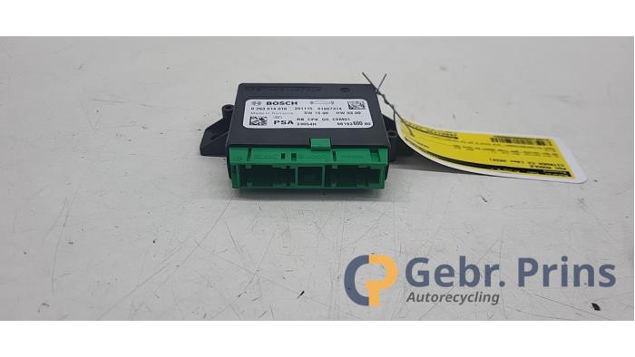 Usados Módulo PDC Citroen C3 (SX/SW) 1.2 12V e-THP PureTech 110 Precio € 30,00 Norma de margen ofrecido por Autorec. Gebr. Prins b.v.