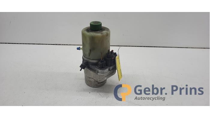 Usagé Pompe de direction Seat Ibiza IV (6J5) 1.2 TDI Ecomotive Prix € 50,00 Règlement à la marge proposé par Autorec. Gebr. Prins b.v.