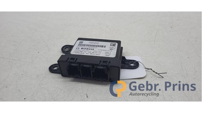 Begagnade PDC-modul Opel Mokka/Mokka X 1.4 Turbo 16V 4x2 Pris € 30,00 Marginaltabell erbjuds av Autorec. Gebr. Prins b.v.