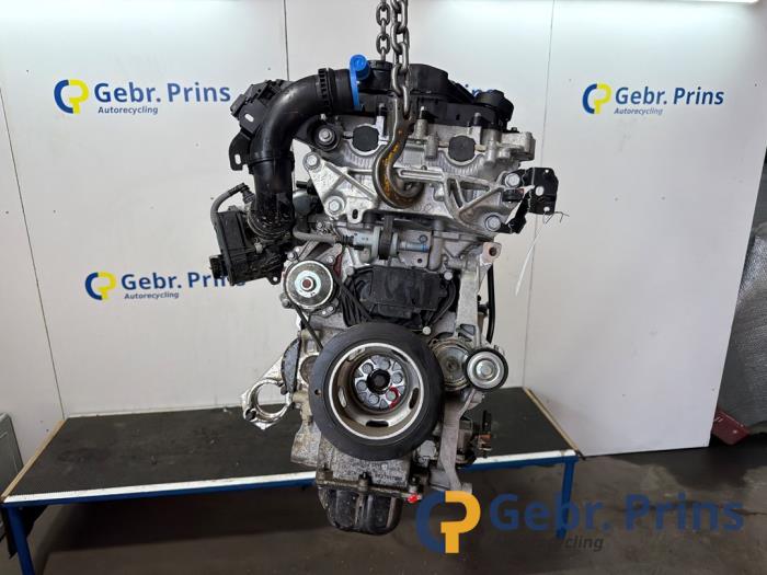 Używane Silnik Peugeot 2008 (UD/UK/UR/US/UX) 1.2 VTi 12V PureTech 130 Cena € 2.000,00 Procedura marży oferowane przez Autorec. Gebr. Prins b.v.