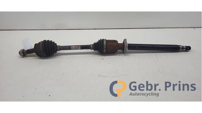 Gebrauchte Antriebswelle rechts vorne Opel Mokka/Mokka X 1.4 Turbo 16V 4x2 Preis € 60,00 Margenregelung angeboten von Autorec. Gebr. Prins b.v.