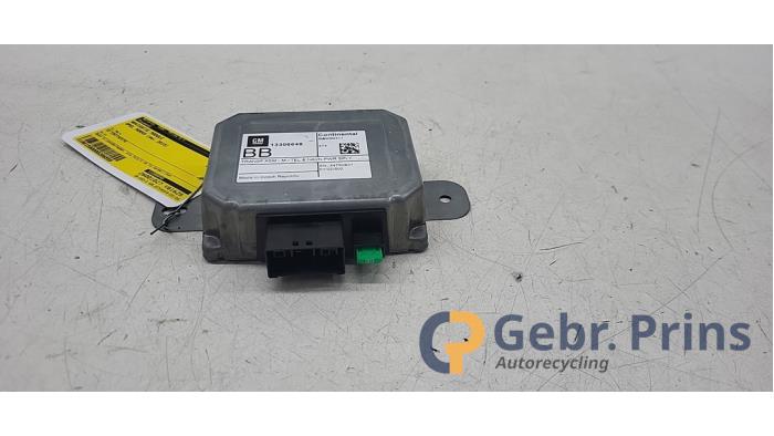Usagé Module navigation Opel Mokka/Mokka X 1.4 Turbo 16V 4x2 Prix € 25,00 Règlement à la marge proposé par Autorec. Gebr. Prins b.v.
