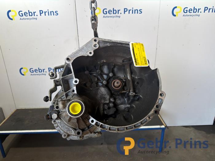 Gebrauchte Getriebe Peugeot 206+ (2L/M) 1.4 XS Preis € 250,00 Margenregelung angeboten von Autorec. Gebr. Prins b.v.