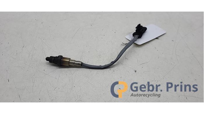 Sonde lambda d'un Peugeot 2008 (UD/UK/UR/US/UX) 1.2 VTi 12V PureTech 130 2021