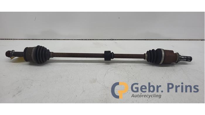 Begagnade Drivaxel, höger fram Mitsubishi Colt (Z2/Z3) 1.1 12V Pris € 30,00 Marginaltabell erbjuds av Autorec. Gebr. Prins b.v.