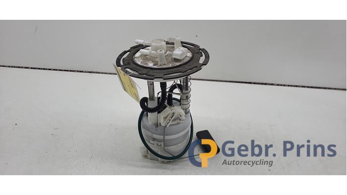 Usagé Pompe à carburant Nissan Micra (K14) 1.0 IG-T 100 Prix € 60,00 Règlement à la marge proposé par Autorec. Gebr. Prins b.v.
