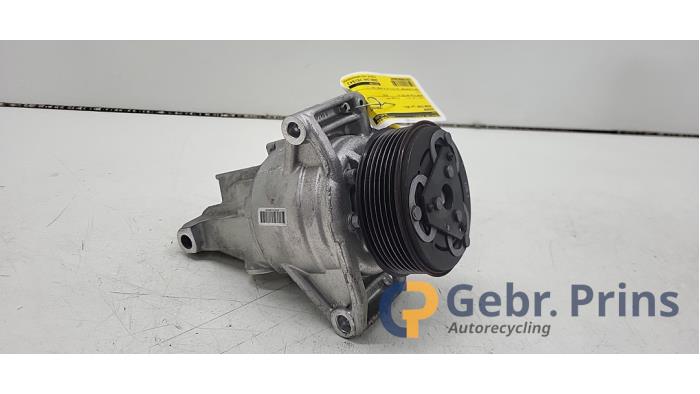 Usagé Compresseur de clim Nissan Micra (K14) 1.0 IG-T 100 Prix € 125,00 Règlement à la marge proposé par Autorec. Gebr. Prins b.v.