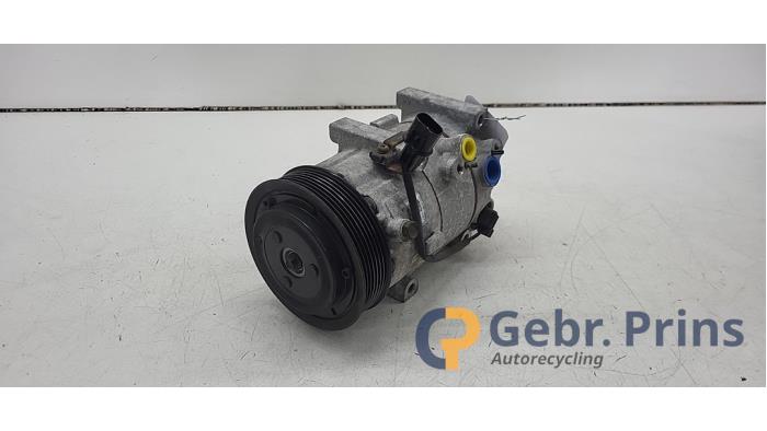 Gebrauchte Klimapumpe Hyundai i20 (GBB) 1.2i 16V Preis € 100,00 Margenregelung angeboten von Autorec. Gebr. Prins b.v.