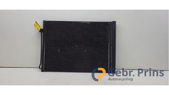 Begagnade AC-radiator BMW X5 (F15) xDrive 35d 3.0 24V Pris € 50,00 Marginaltabell erbjuds av Autorec. Gebr. Prins b.v.