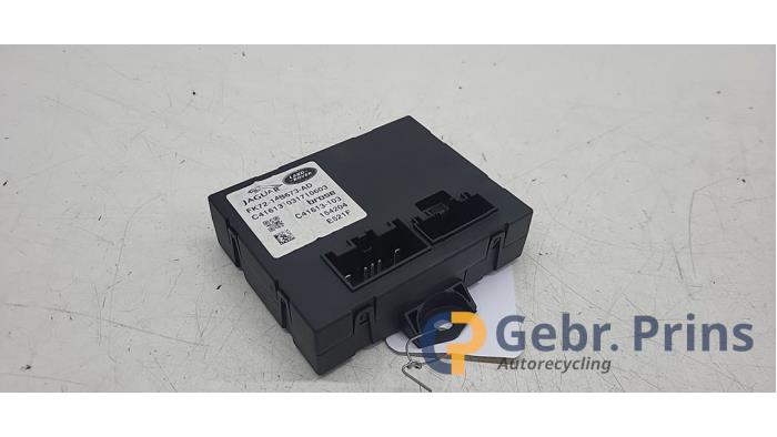 Używane Modul silnika tylnej klapy Landrover Discovery Sport (LC) 2.0 Si4 16V Cena € 40,00 Procedura marży oferowane przez Autorec. Gebr. Prins b.v.