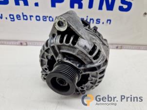 Dynamo van een Mercedes-Benz C Combi (S203) 2.6 C-240 18V 2001